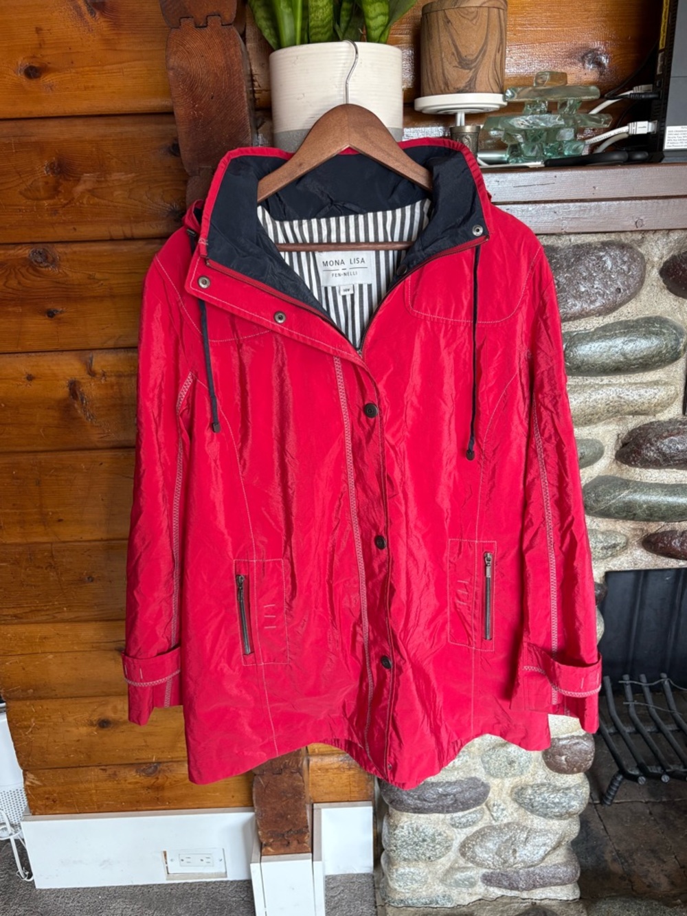 Mona Lisa by Fen-Nelli Red Hooded Parka Jacket - Size 14W women’s Plus Size